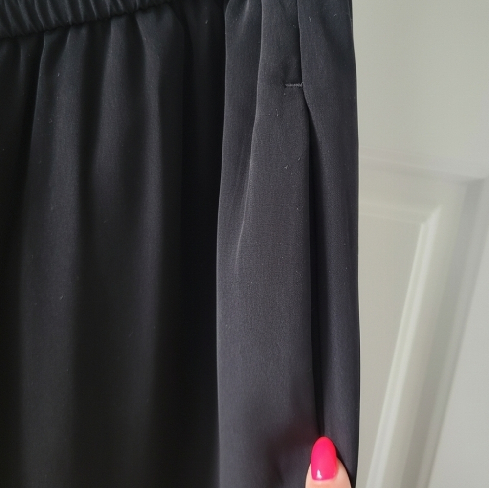 Express Black Drawstring Jogger Pants – Comfy Sleek Fit Size L - Picture 8 of 13